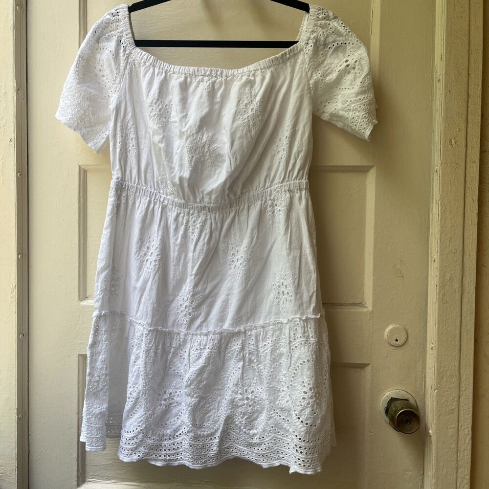 Cupcakes and Cashmere White Dress M Cotton Eyelet Prarie Granola Peasant Hippie